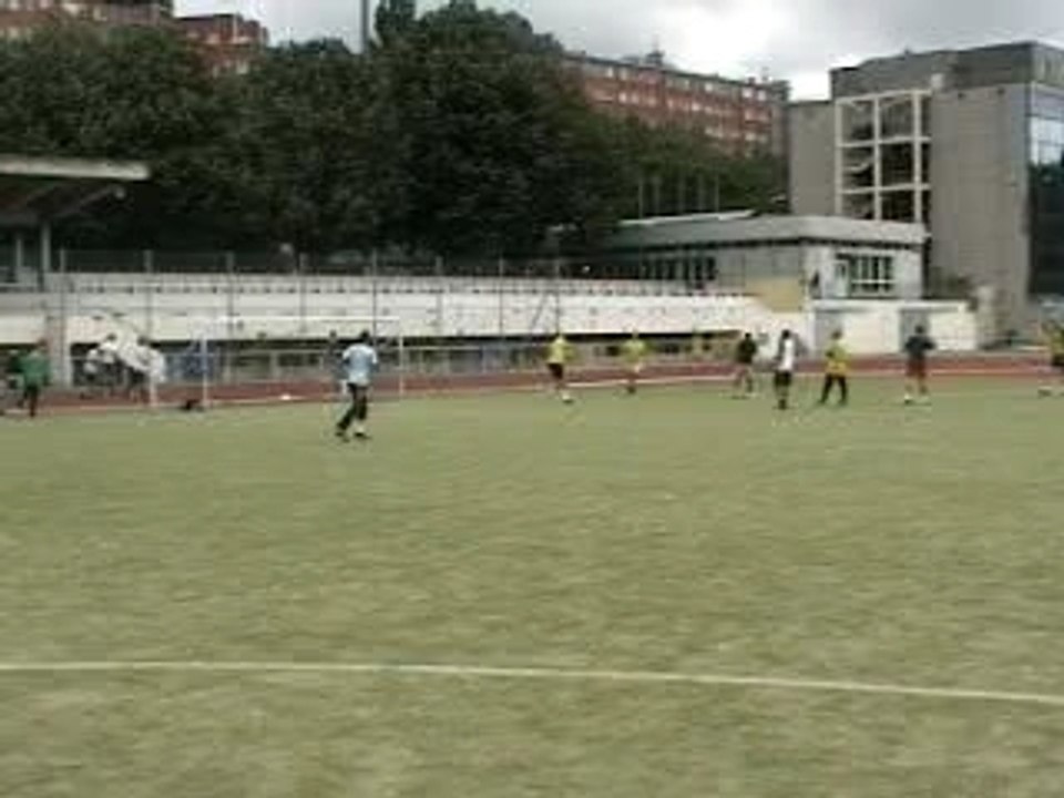 Tournoi DZfoot 2007_un but des sous marins