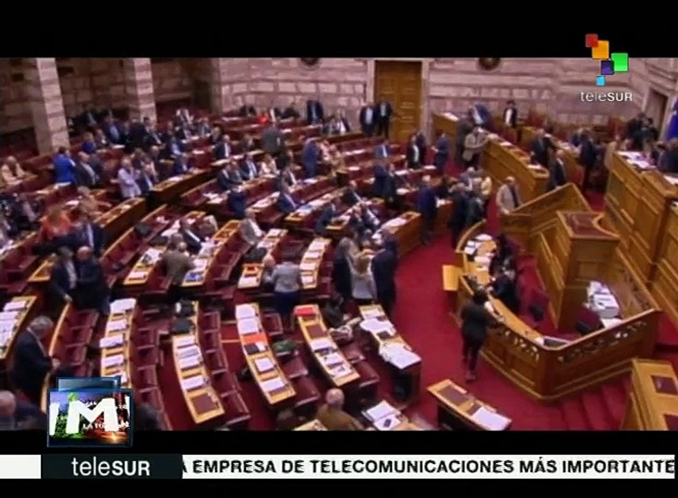 Gobierno griego impone nuevos aumentos a impuestos