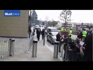 Cameron’s Wife Asks For A New Car, Poor PM of UK Buys A 2004 Model Used Car For He Wife