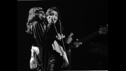 8. Modern Times Rock 'N' Roll (Queen-Live In Providence: 4/27/1974)