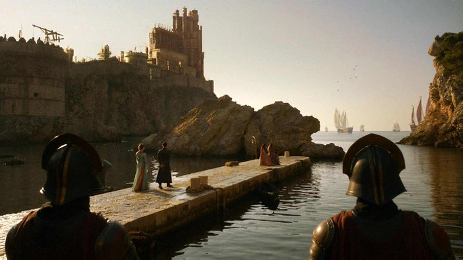 Game of Thrones - Sansa and Shae watching ships - video Dailymotion