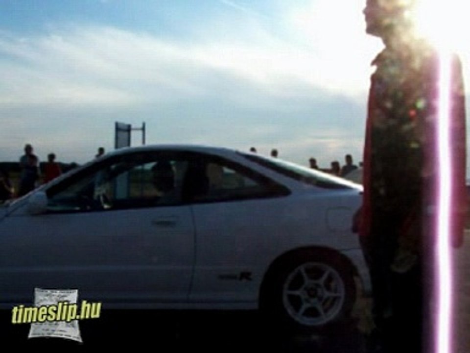 Renault R5 Vs. Honda Integra Type-R