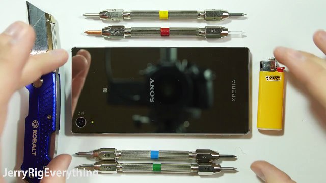 Sony Xperia Z5 Premium - Bend Test, Scratch Test, Burn Test - Durability