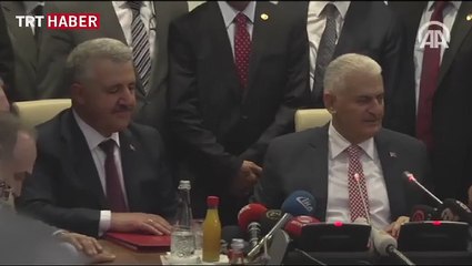 Yıldırım, bakanlık görevini Ahmet Arslan'a devretti