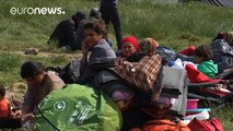 İdomeni kampındaki sığınmacılar tahliye edilmeye başlandı