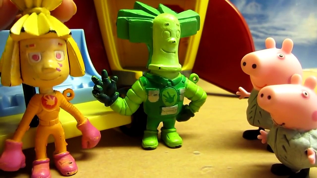 Peppa Pig Mission to Mars   Peppa and George fly in a rocket ship Fixicos   Simca, Papus