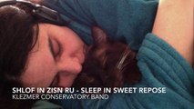 Shlof in zisn ru - Klezmer Conservatory Band