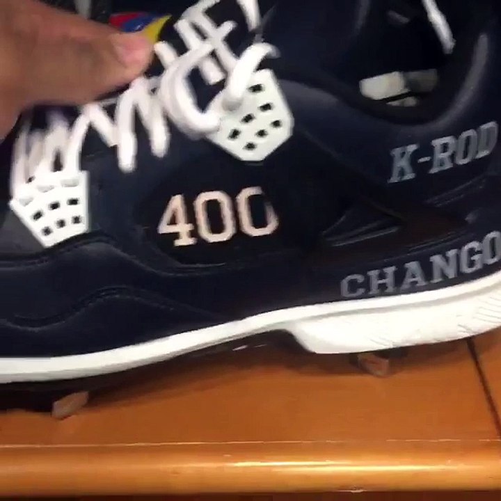 Francisco Rodríguez usó estos spikes en su salvado 400