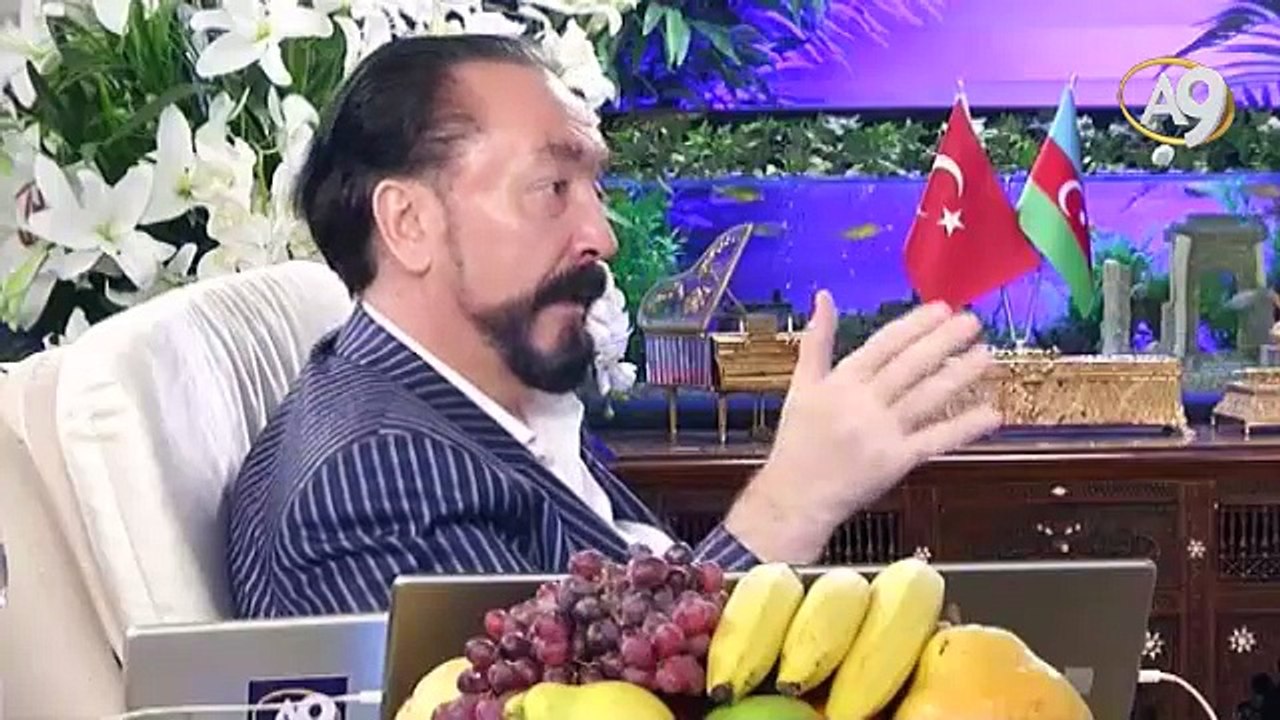 Hadis: Münafıkların her özellikleri pisliktir, gece odun gibi sessiz gündüz ise gürültücüdürler
