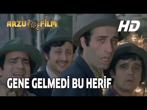 Köyden İndim Şehire - Gene Gelmedi mi Bu Herif?