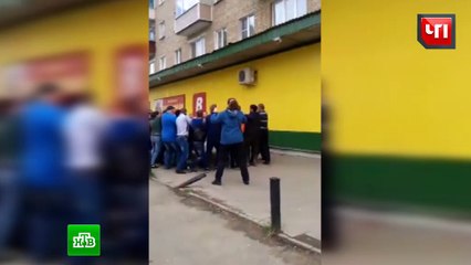 Une famille saute par la fenêtre pour échapper à un incendie (Russie)