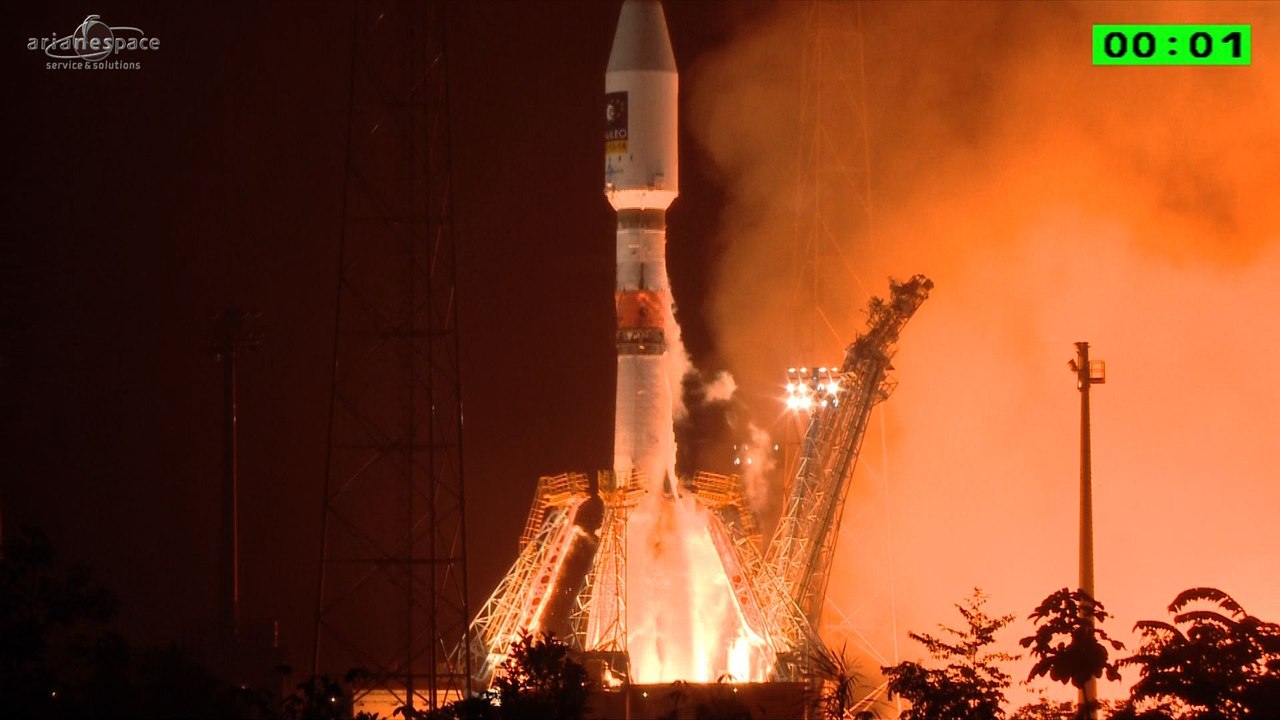 La fusée Soyouz décolle avec deux satellites Galileo à son bord