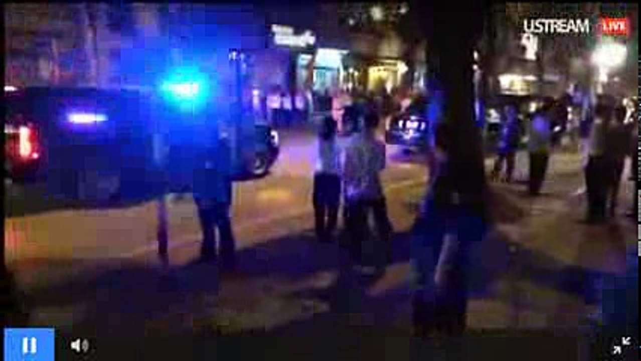 Obama gets dinner with Anthony Bourdain in Hanoi