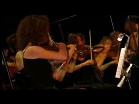 Charles Aznavour qui vient de fêter ses 92 ans révèle ses secrets de forme