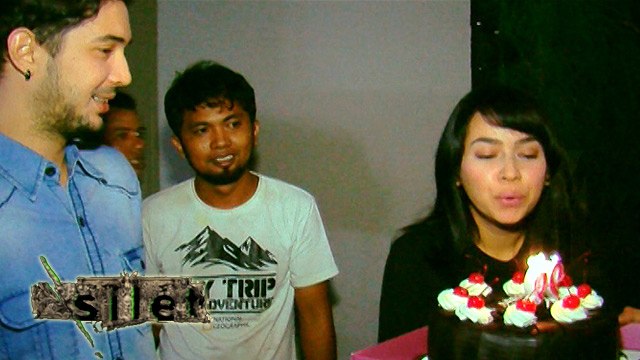 Kejutan Ultah Aryani ke-28 - Silet 25 Mei 2016