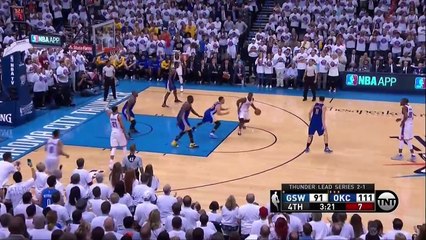 Russell Westbrook achève les Warriors