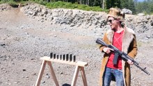 Combien d’IPhone faut-il pour arrêter la balle d’un AK-74 ?