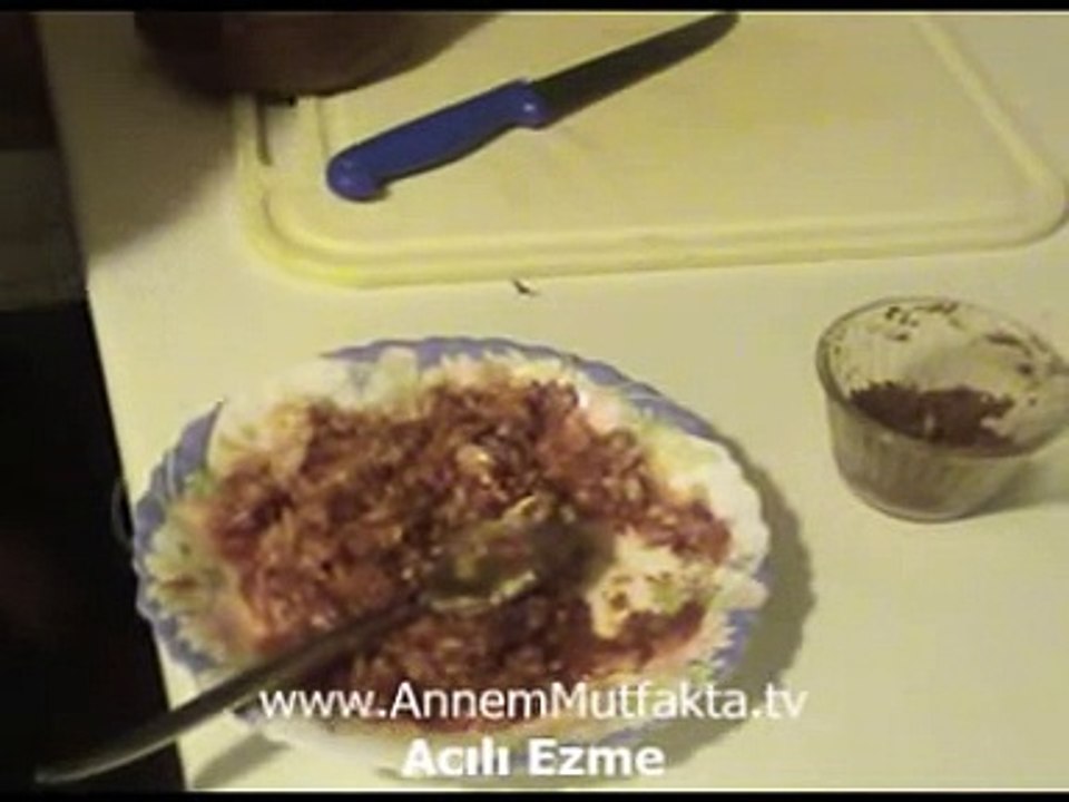 Acılı Ezme Tarifi