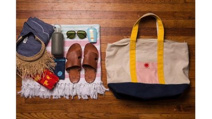 How to Pack Your Beach Bag