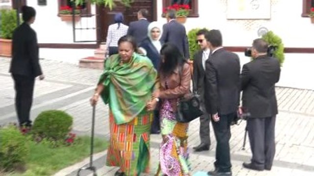 Emine Erdoğan, Afrika El Sanatları Pazarı ve Kültür Evi'nin Açılış Törenine Katıldı