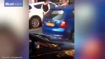 Pelea entre dos mujeres en la calle se volvió viral