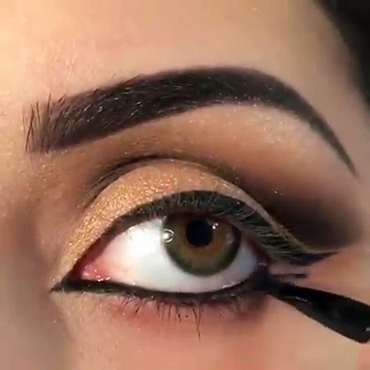 makeup tutorial