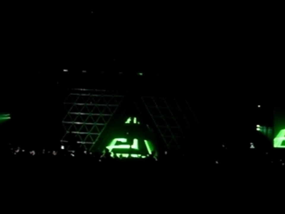 Daft Punk @ Bercy - Face to face