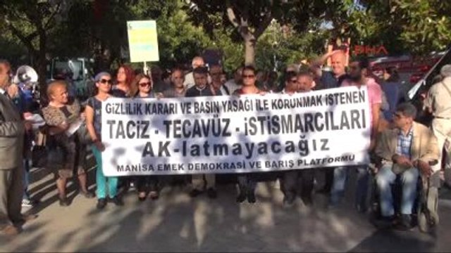 Manisa - Cinsel İstismarla Suçlanan Öğretmene Tepki