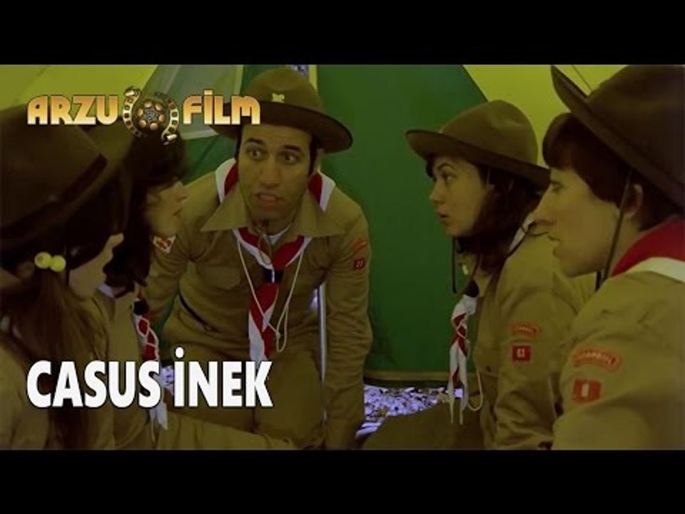 Hababam Sınıfı Tatilde - Casus İnek