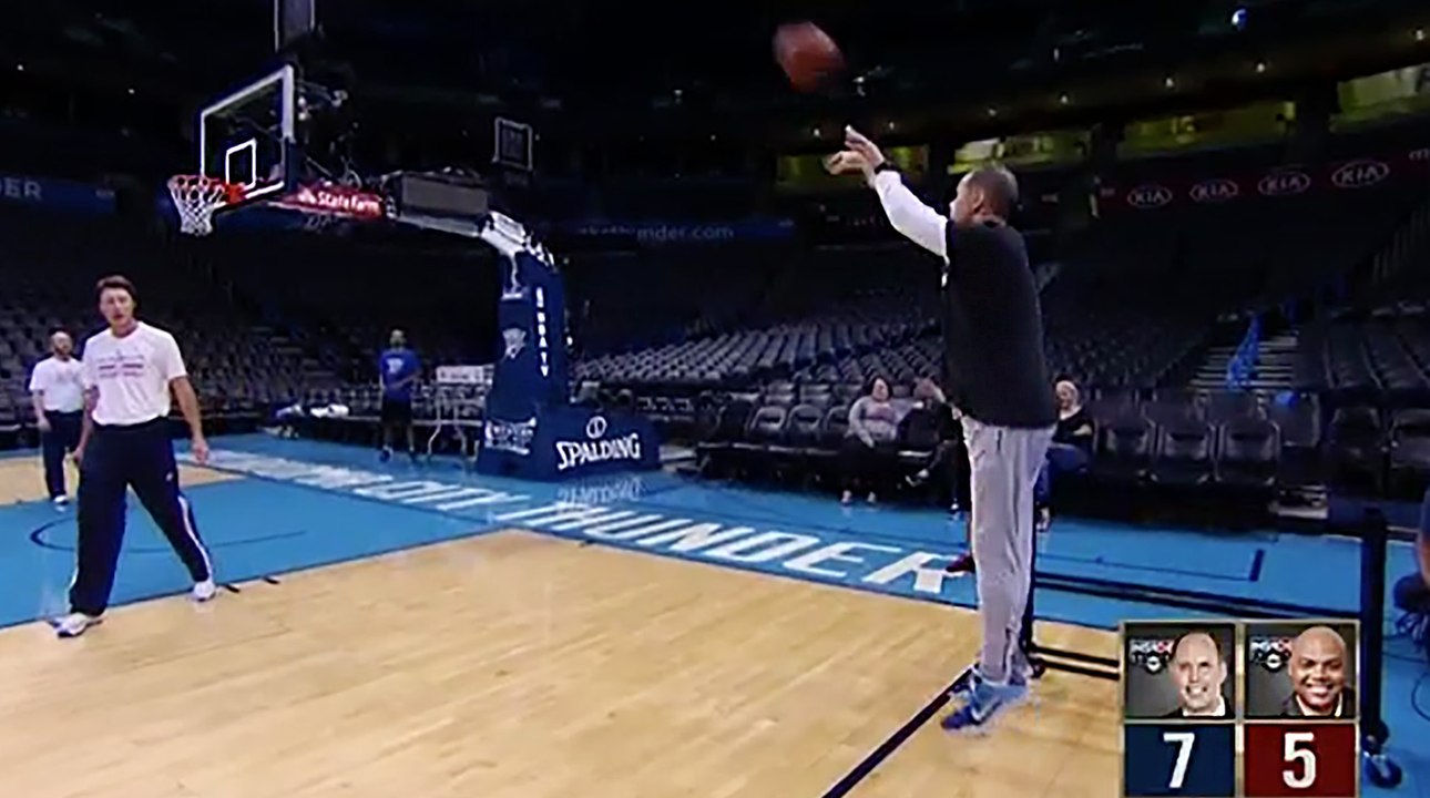 Charles Barkley Loses Shooting Contest to Ernie Johnson, Gronk Challenges Shaq