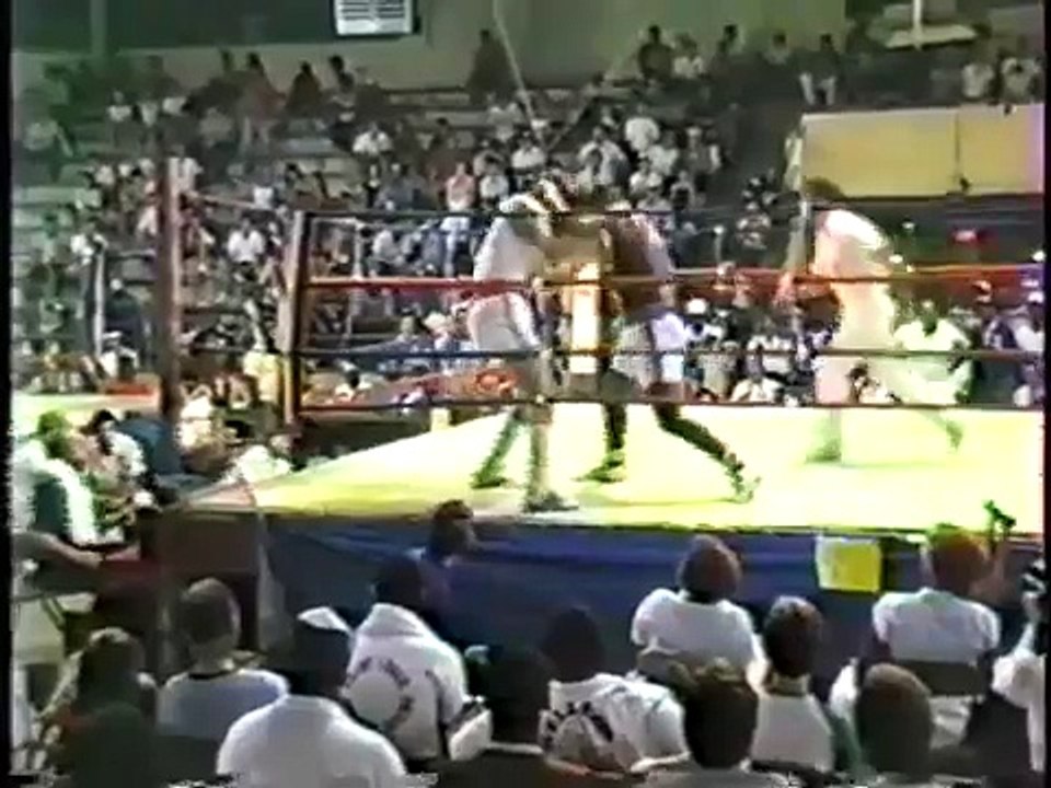 Boxe - Mike Tyson VS Jerry Goff Amateur - on dailymotion