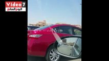 صحافة المواطن: بالفيديو.. الميكروباصات تسير عكس الاتجاه فى القاهرة الجديدة