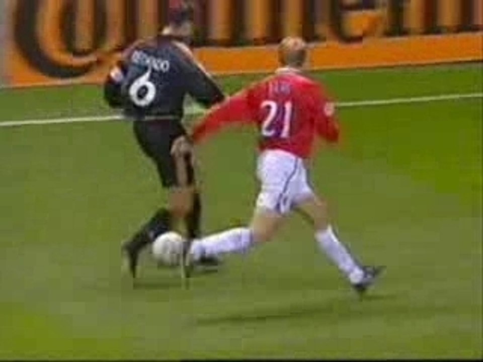 BEST OF FOOTBALL BUT ACTIONS DRIBLES zidane