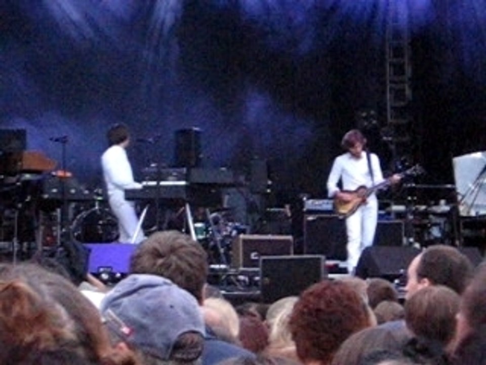 Air Live Arras 2007 Main square festival People in the city