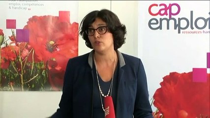 Baisse du chômage  La France va mieux et nous nous battons pour qu'elle aille bien dit El Khomri.avi