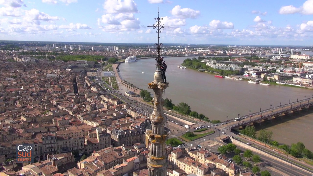 Cap Sud Ouest:  Bordeaux / flèche Saint Michel
