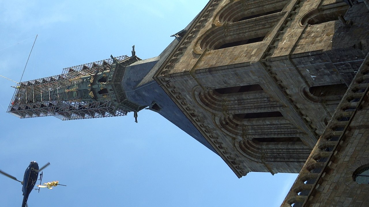 Le Mont-Saint-Michel retrouve son archange