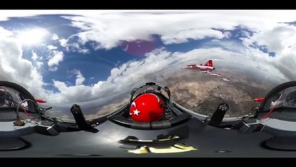 Türk Yıldızları'nın 'baş döndüren' görüntüleri