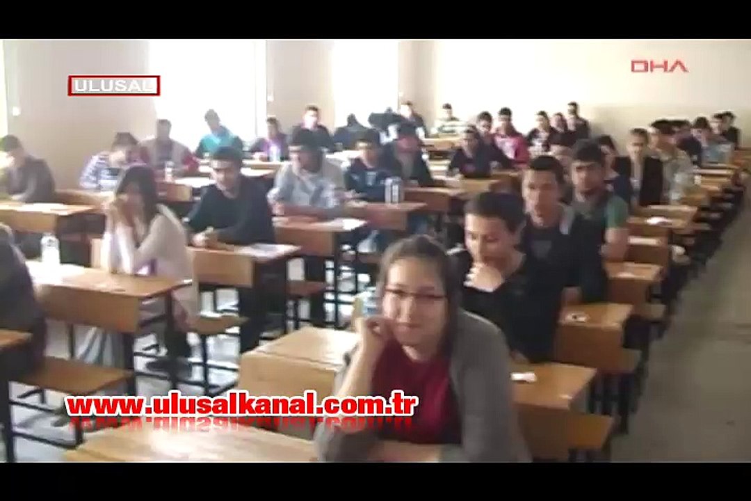 AKP hükümeti TBMM'ye sınavsız geçişi kaldıracak tasarı sundu