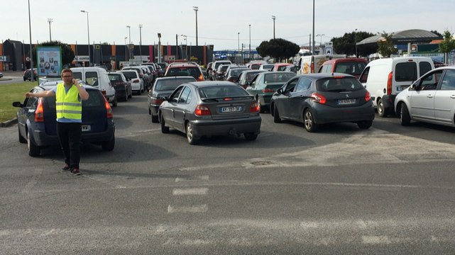 Files d'attente aux stations ce jeudi 26 mai, à 10 h, à Châteaubriant