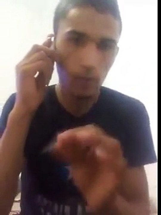 شاب تونسي يهدد بالإنتحار شنقا بسبب علاء الشابي و برنامج عندي ما نقلك