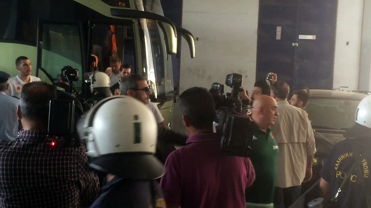 Άφιξη αποστολής Παναθηναϊκού 2