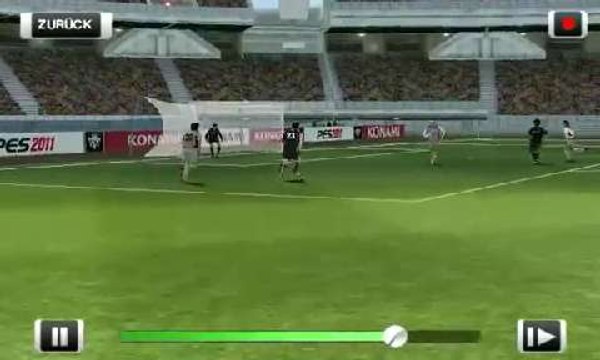 PES (Pro Evolution Soccer) 2011 Gameplay