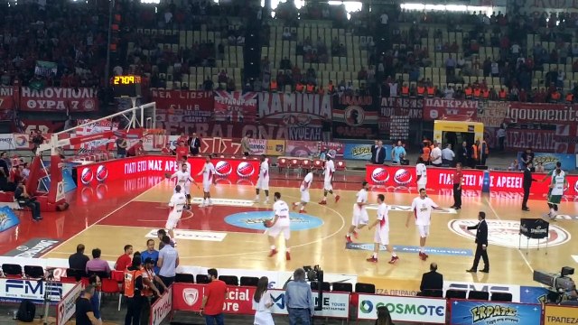 Όλο το γήπεδο για Πρίντεζη