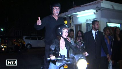 Kalki takes Naseeruddin Shah on a bike ride Watch to Believe