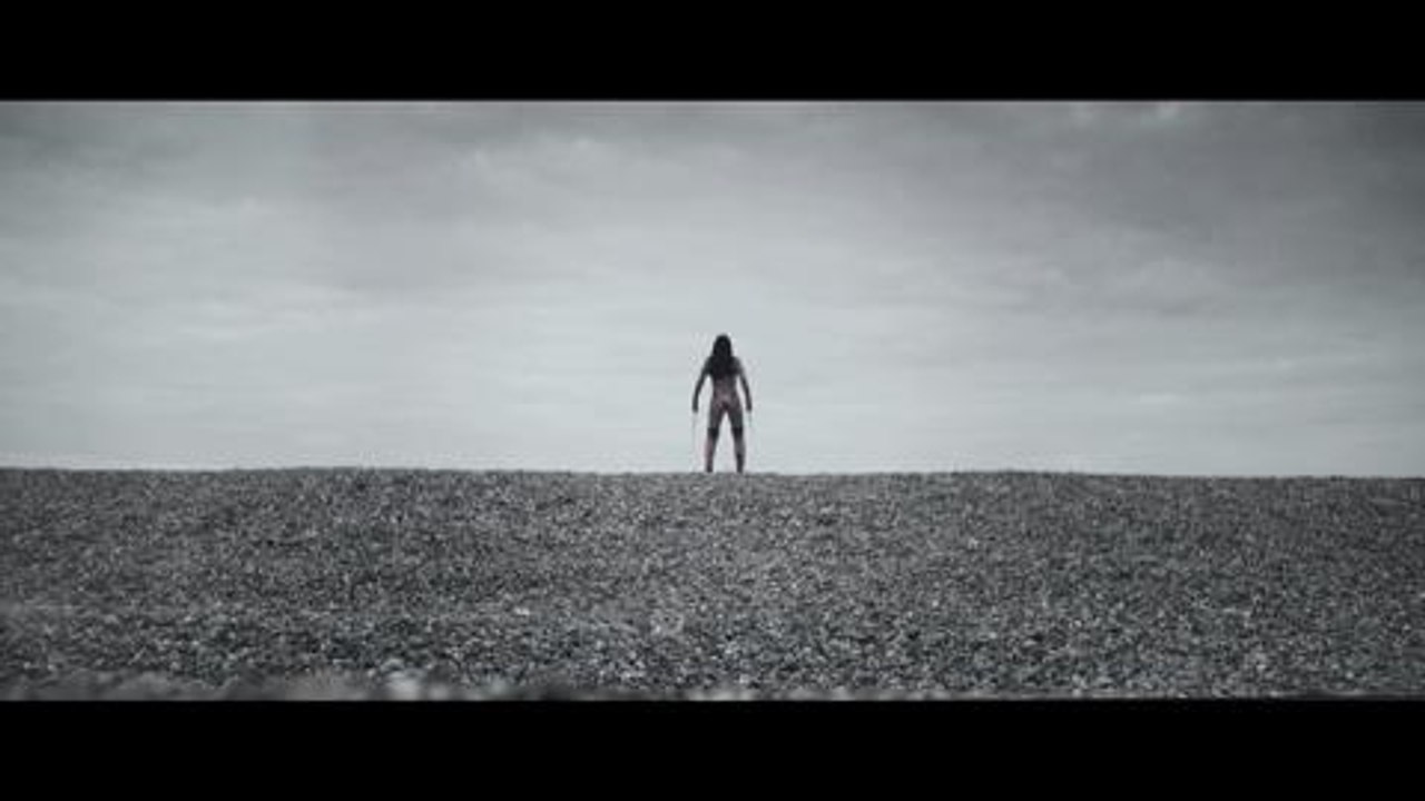 Mortal Kombat VITA - Vídeo "Mileena te invita a jugar"