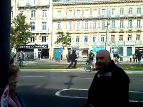 Interpellations en marge des manifs à Toulouse
