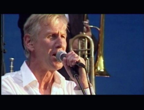 Tv2 - Ræven Og Rønnebærene - Grøn koncert Valby 2003