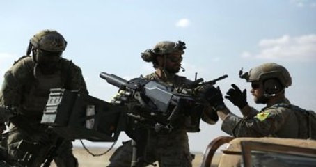 Amerikan Askerlerinin Üniformasındaki "YPG" ve "YPJ" Ayrıntısı