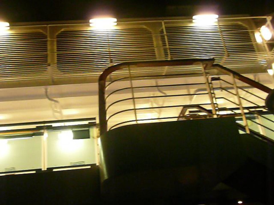 ROYAL 004 P1080447